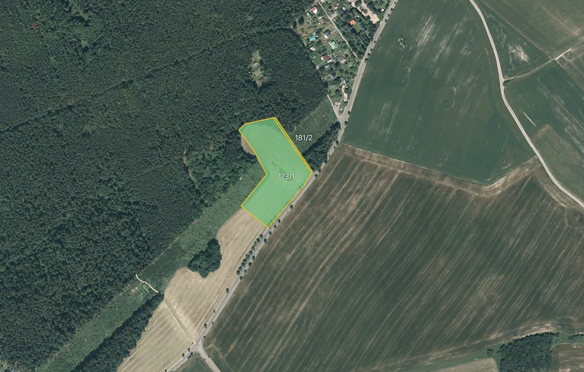 Prodej pole 15337 m²